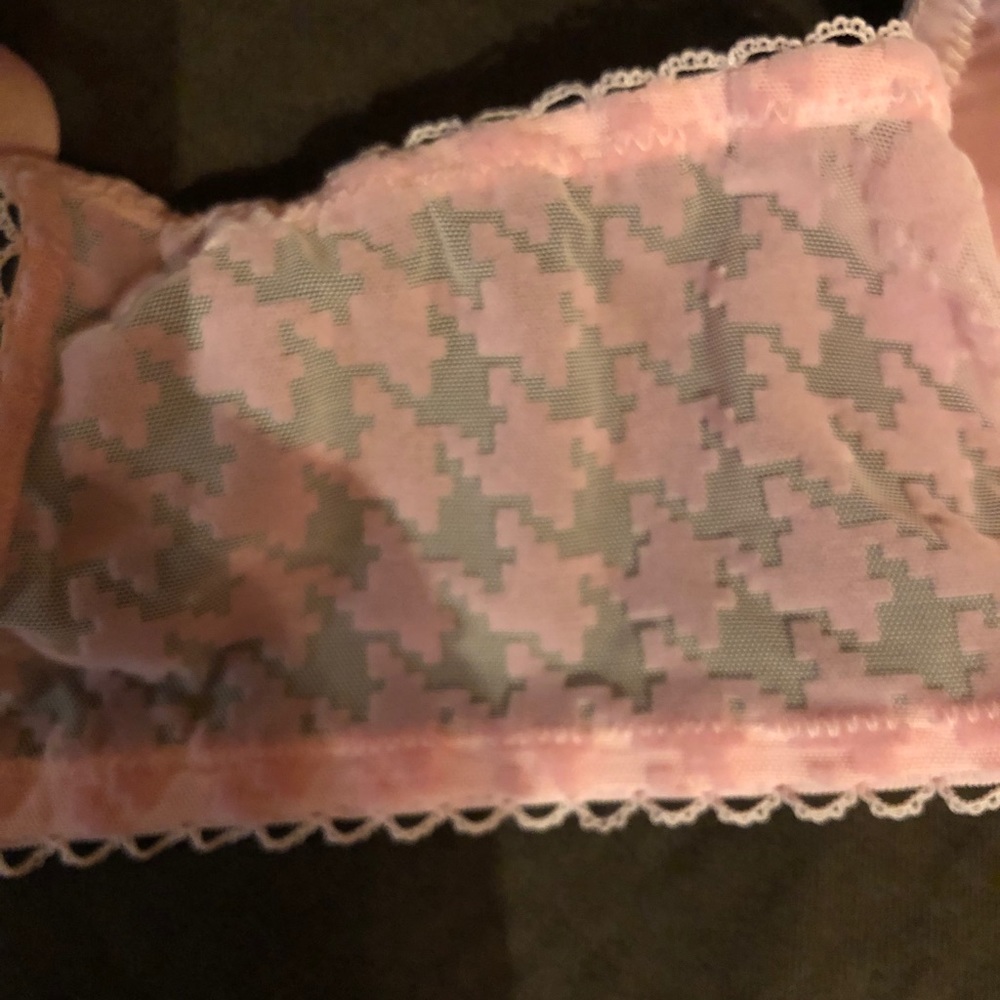 VS bra - Picture 4 of 6